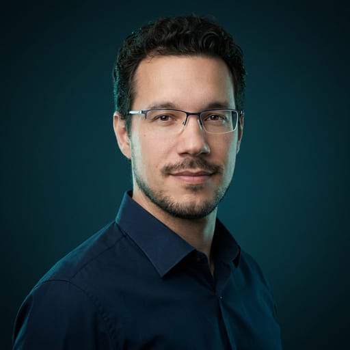 Porträt von Samy Touri, Gründer von Agent Reputation
